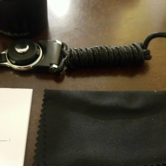 Brookstone Mobile Photo Lens 8mm Super Fisheye Lens Fits Any Smart Phones NOB - Picture 9 of 12